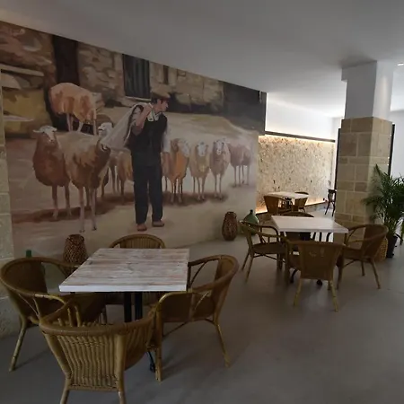 Calvario Plaza 4*